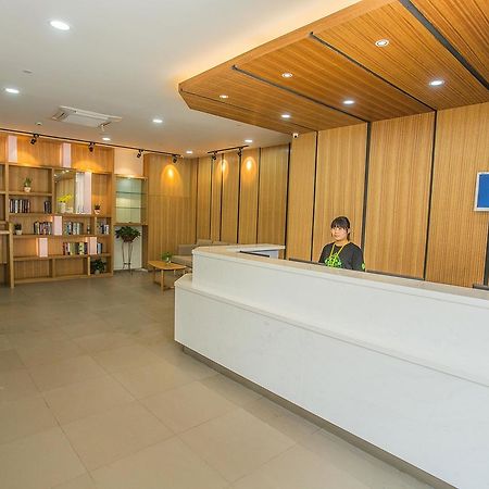 Hi Inn Guangzhou Buitenkant foto